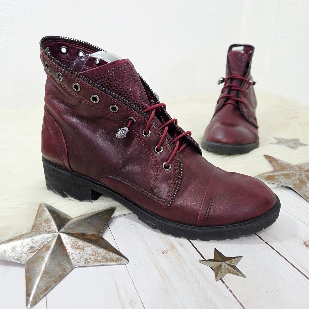 Gianni Bini Fire-worx Boots Spiced Wine Red Studded Skull Lace-up Gunmetal Sz 8